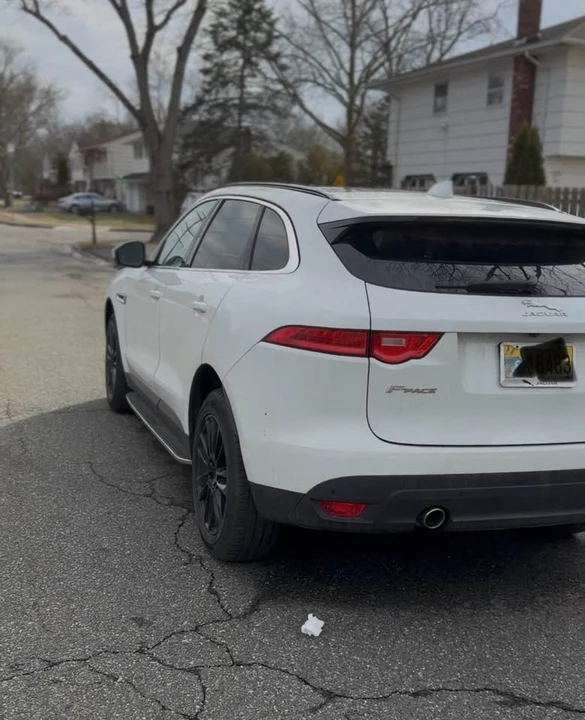 2018 Jaguar F-Pace - Image 4 of 10