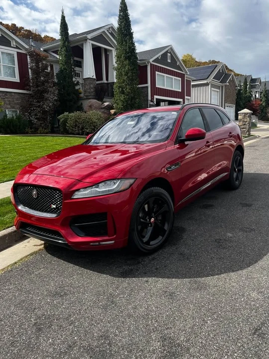 2018 Jaguar F-Pace - Image 8 of 20