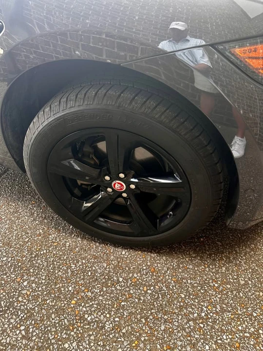 2018 Jaguar F-Pace - Image 5 of 10