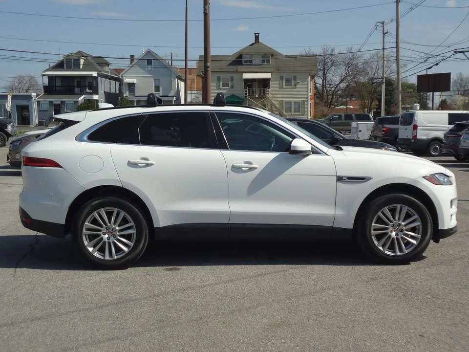 2018 Jaguar F-Pace - Image 11 of 11