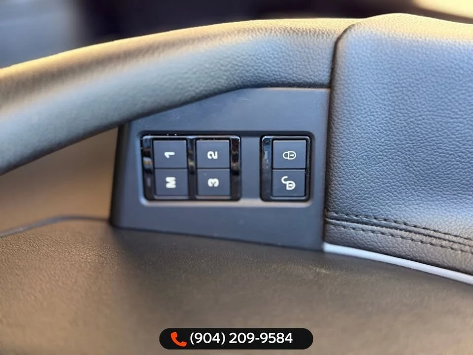 2018 Jaguar F-Pace - Image 10 of 18