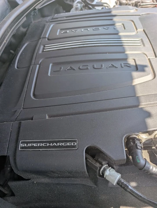 2018 Jaguar F-Pace - Image 13 of 19