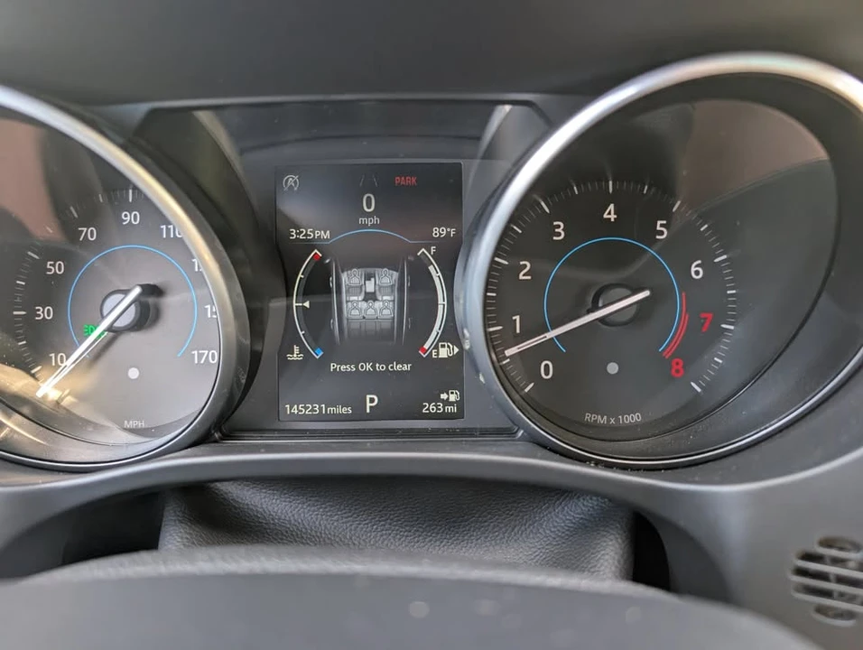 2018 Jaguar F-Pace - Image 10 of 19