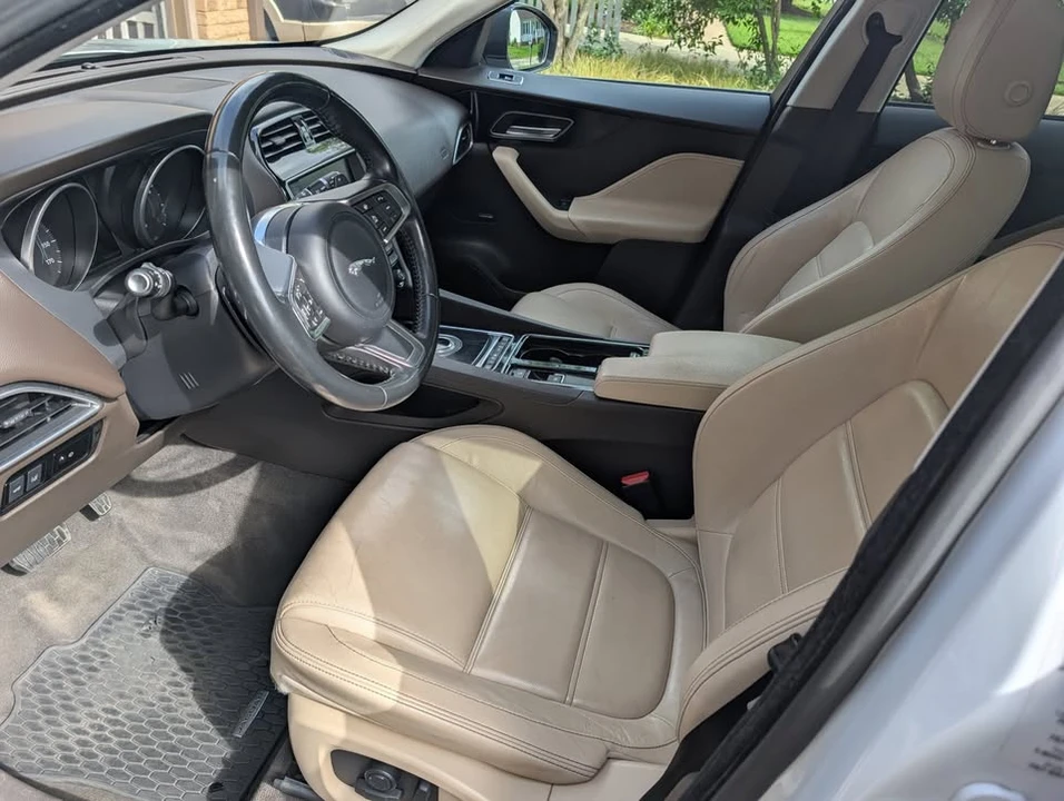2018 Jaguar F-Pace - Image 5 of 19