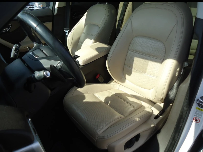 2018 Jaguar F-Pace - Image 14 of 19