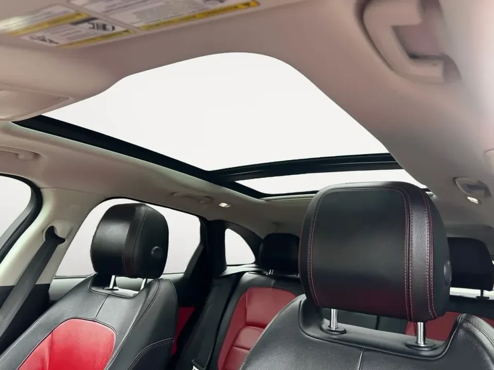 2018 Jaguar F-Pace - Image 7 of 20