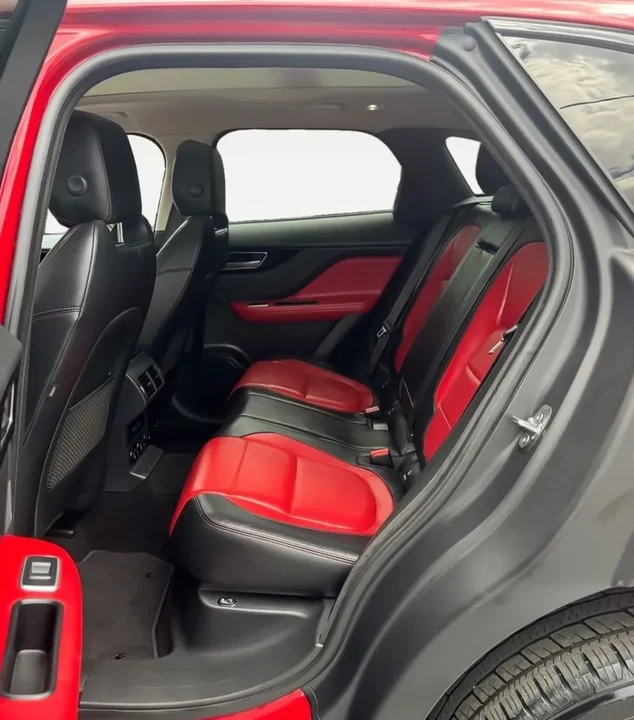 2018 Jaguar F-Pace - Image 5 of 20