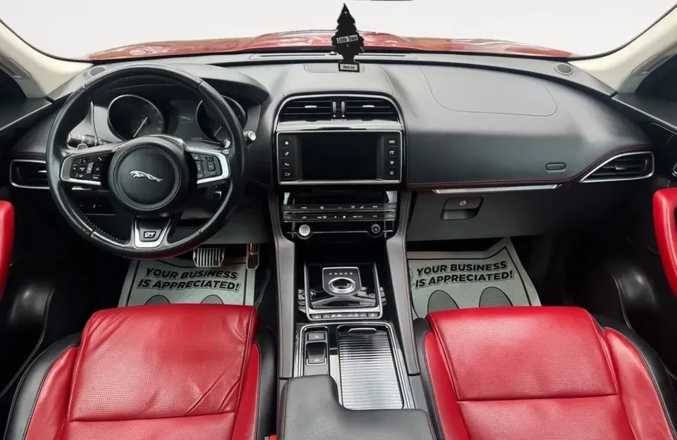 2018 Jaguar F-Pace - Image 6 of 20