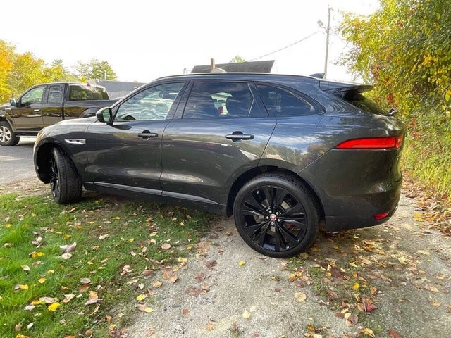 2018 Jaguar F-Pace - Image 7 of 17
