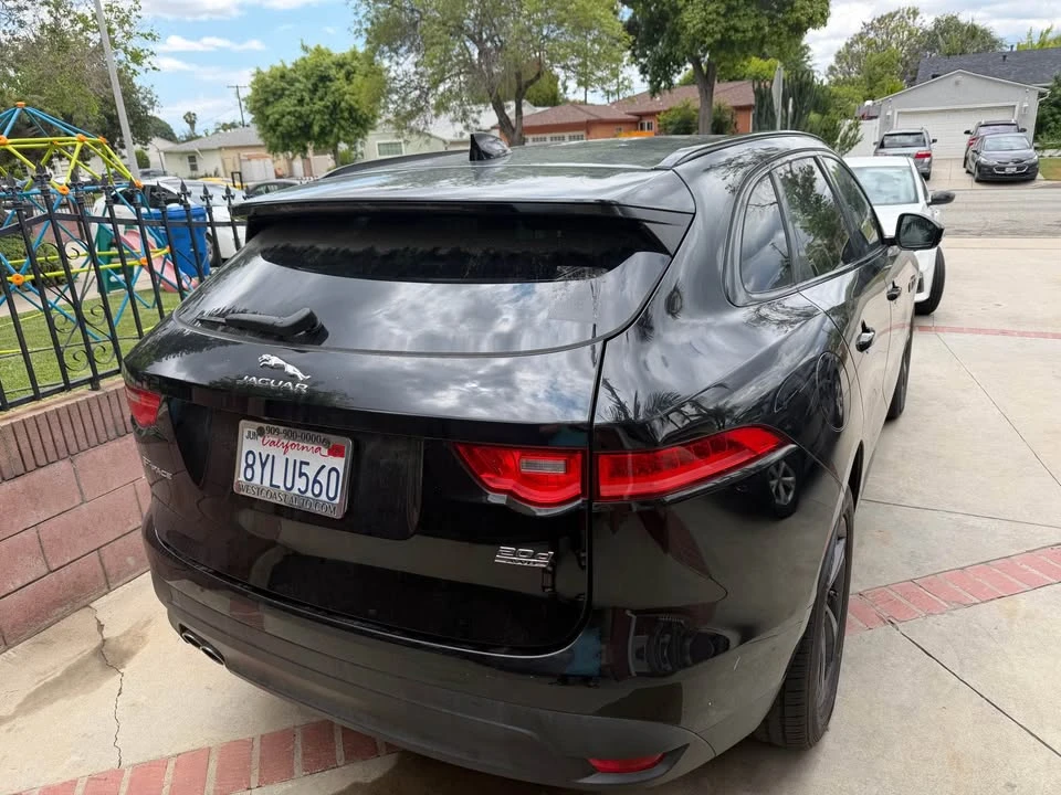 2018 Jaguar F-Pace - Image 5 of 12