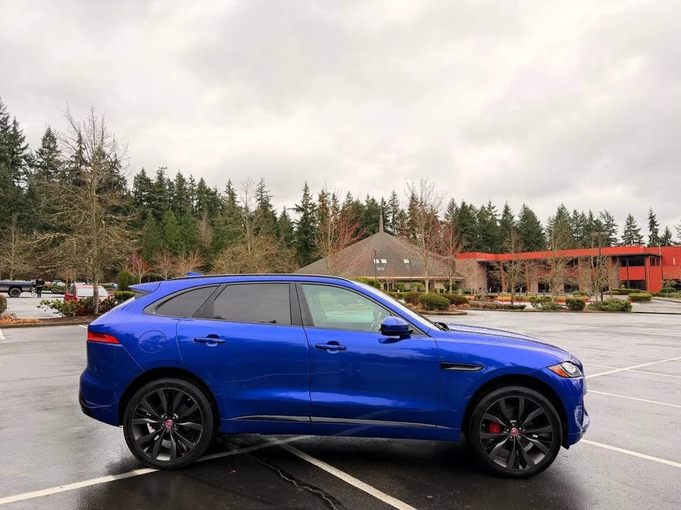 2018 Jaguar F-Pace - Image 2 of 12