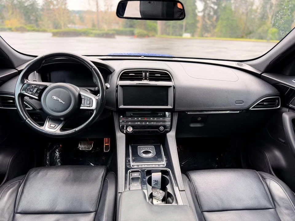 2018 Jaguar F-Pace - Image 12 of 12