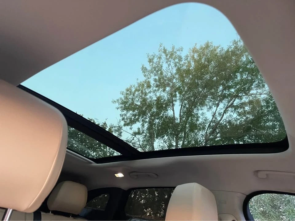 2018 Jaguar F-Pace - Image 7 of 9