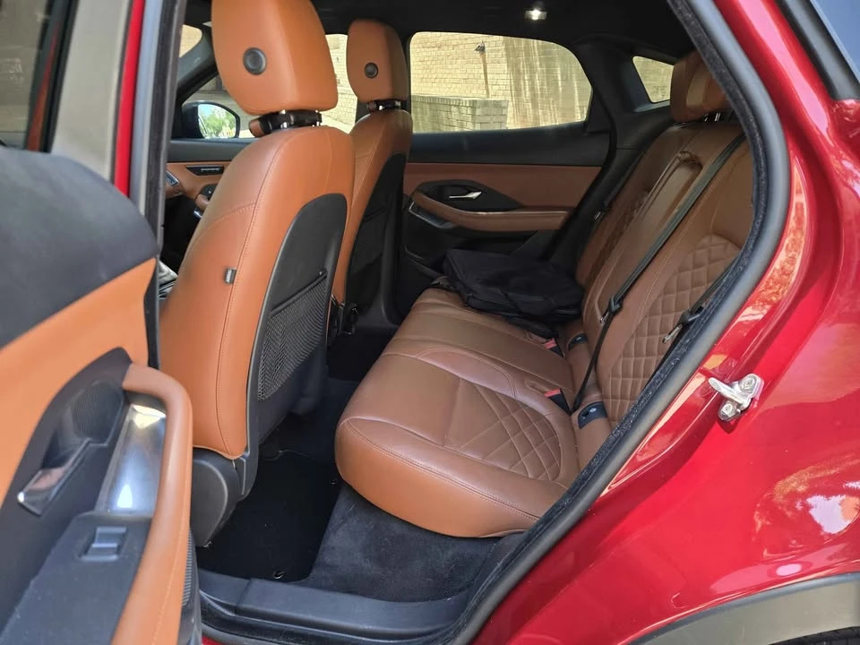 2018 Jaguar F-Pace - Image 10 of 16