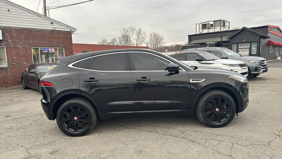 2018 Jaguar F-Pace - Image 4 of 15