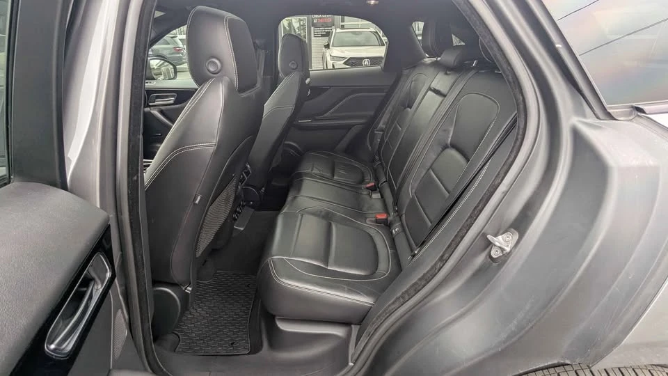 2018 Jaguar F-Pace - Image 15 of 21