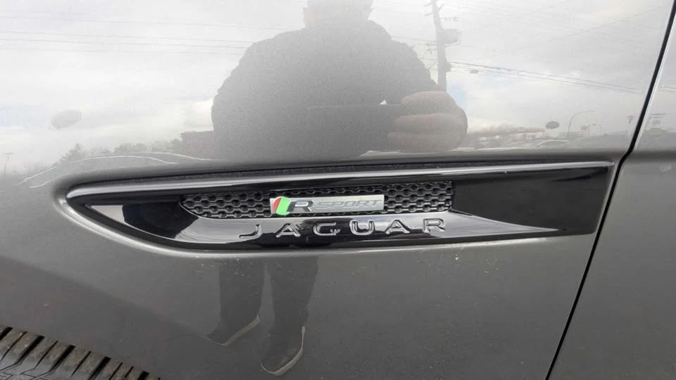 2018 Jaguar F-Pace - Image 7 of 21