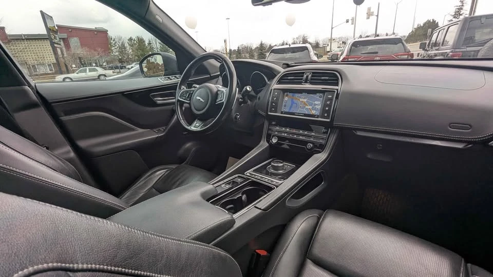 2018 Jaguar F-Pace - Image 21 of 21