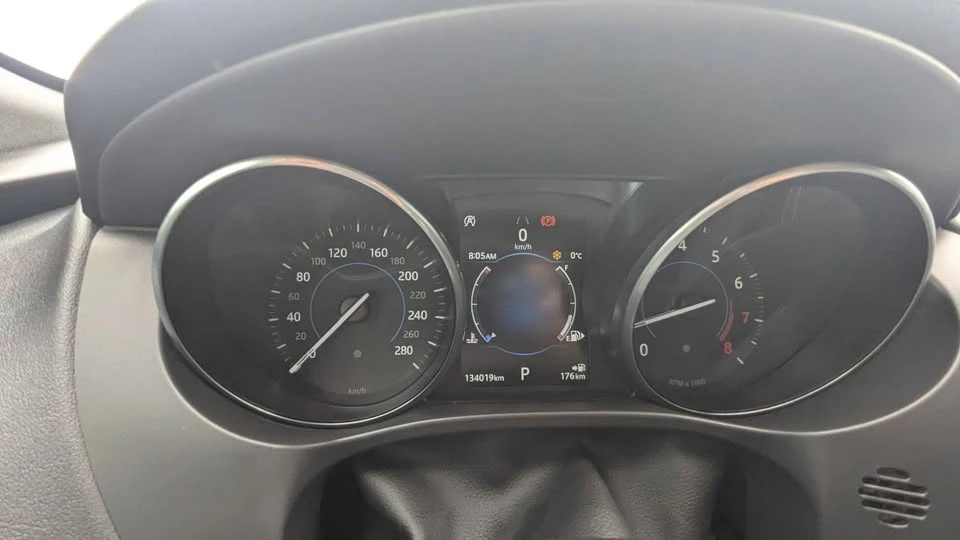 2018 Jaguar F-Pace - Image 8 of 21