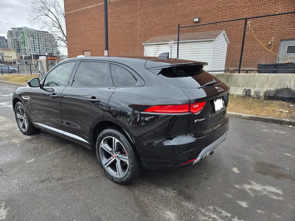 2018 Jaguar F-Pace - Image 3 of 13