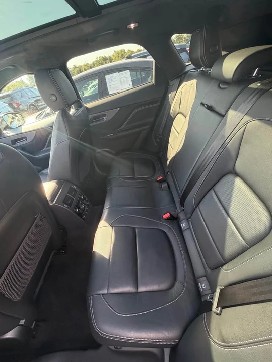 2018 Jaguar F-Pace - Image 6 of 11