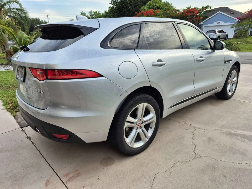 2018 Jaguar F-Pace - Image 3 of 13