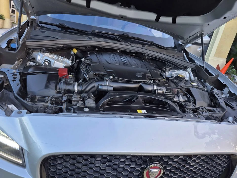 2018 Jaguar F-Pace - Image 13 of 13