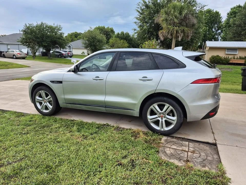 2018 Jaguar F-Pace - Image 6 of 13