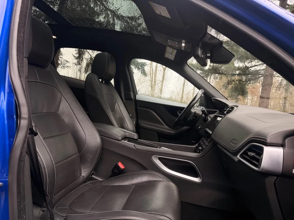 2018 Jaguar F-Pace - Image 10 of 17