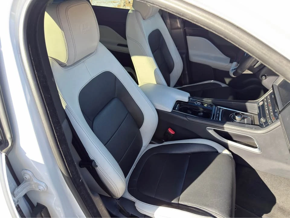 2018 Jaguar F-Pace - Image 5 of 16