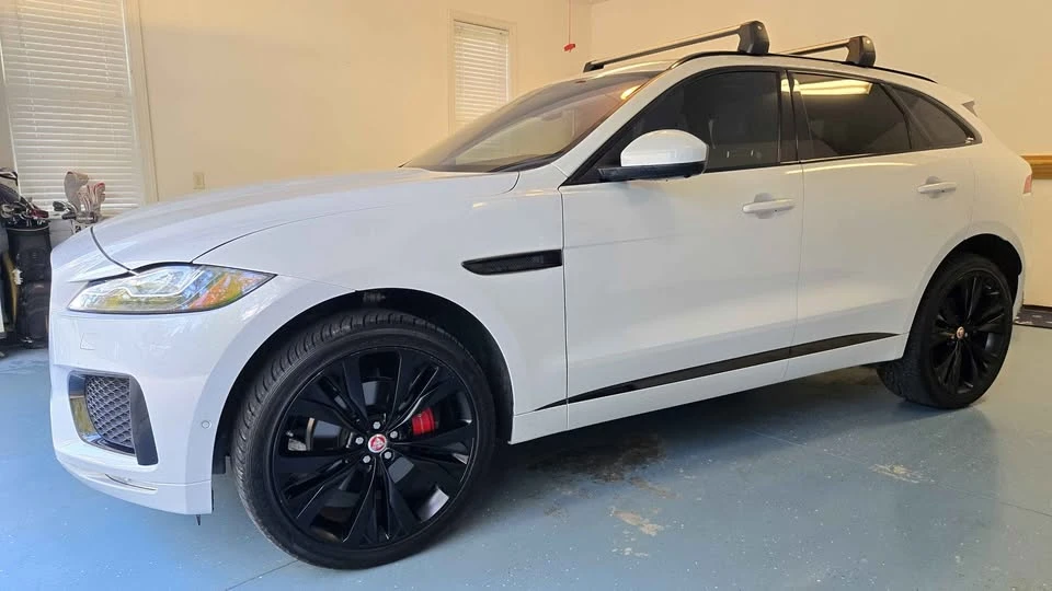 2018 Jaguar F-Pace - Image 4 of 15