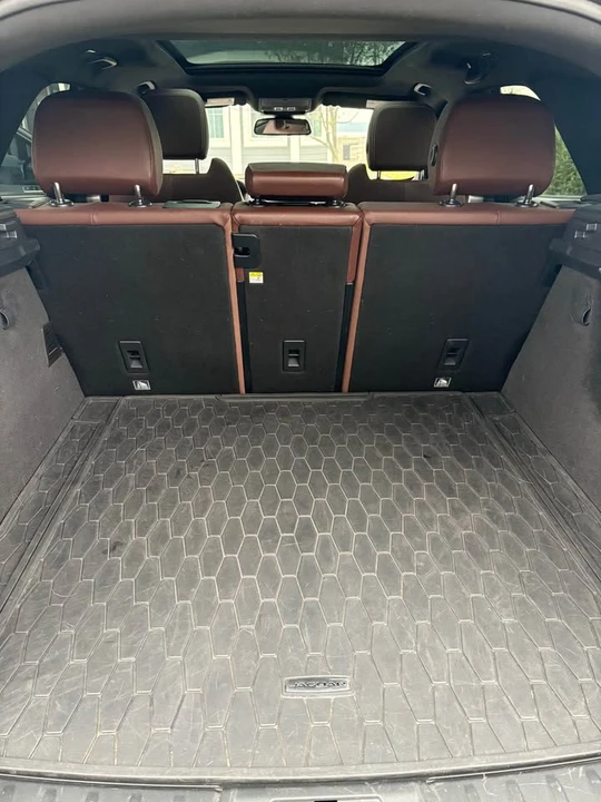 2018 Jaguar F-Pace - Image 11 of 14