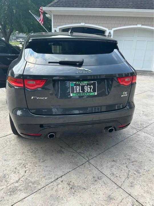 2018 Jaguar F-Pace - Image 2 of 14