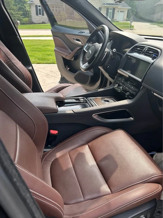 2018 Jaguar F-Pace - Image 8 of 14
