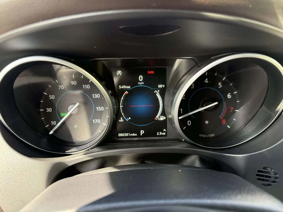2018 Jaguar F-Pace - Image 15 of 19