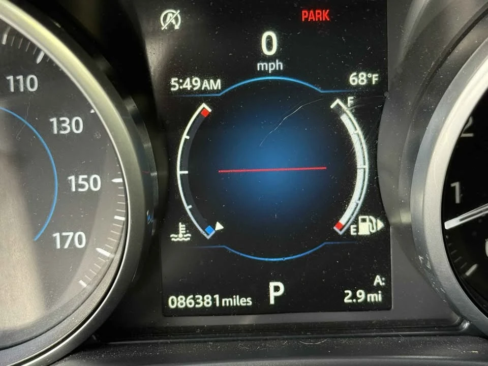2018 Jaguar F-Pace - Image 14 of 19