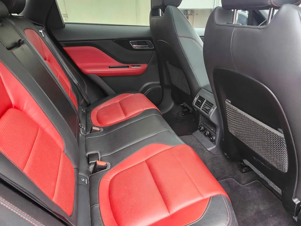 2018 Jaguar F-Pace - Image 11 of 20