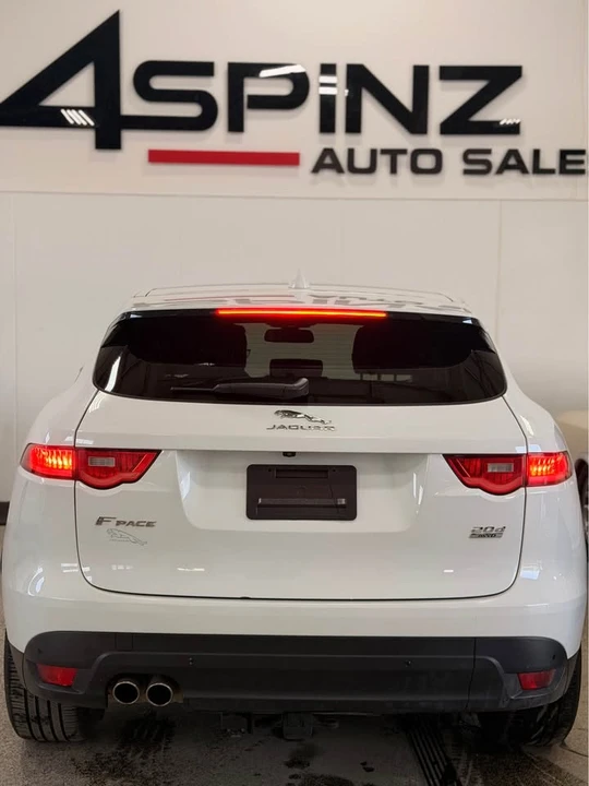 2018 Jaguar F-Pace - Image 5 of 12