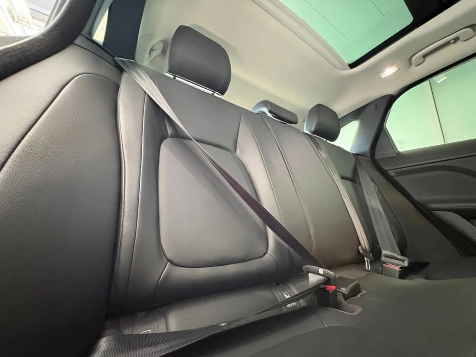 2018 Jaguar F-Pace - Image 13 of 20
