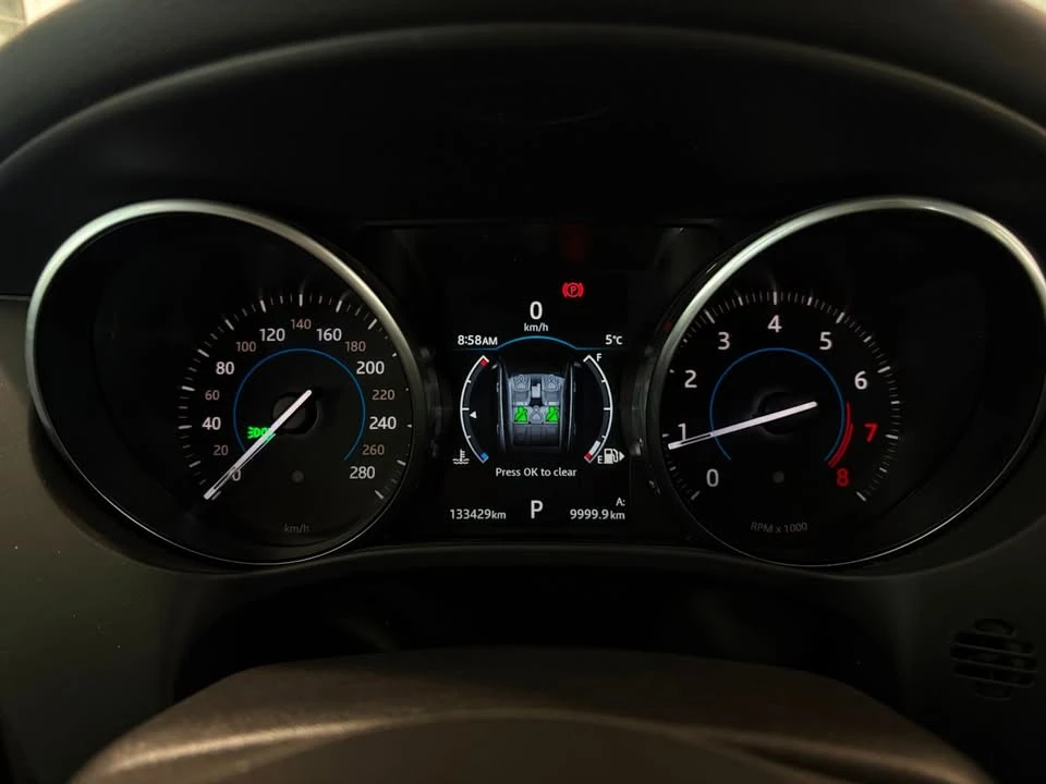 2018 Jaguar F-Pace - Image 17 of 20