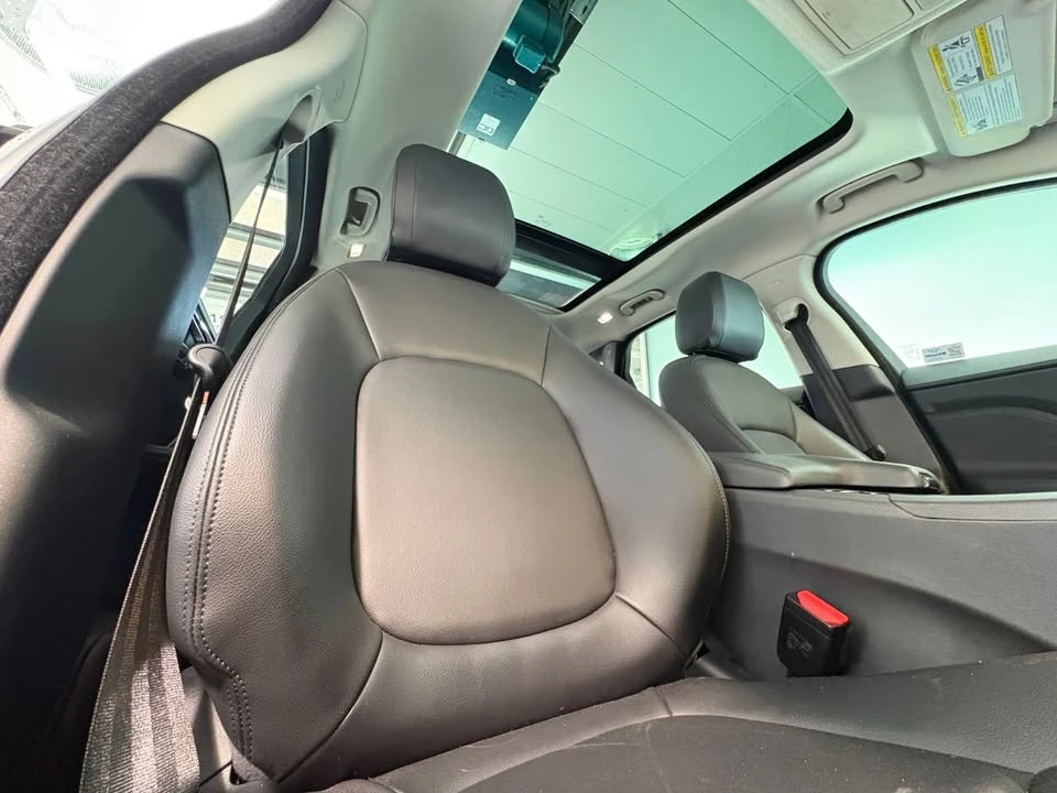 2018 Jaguar F-Pace - Image 11 of 20