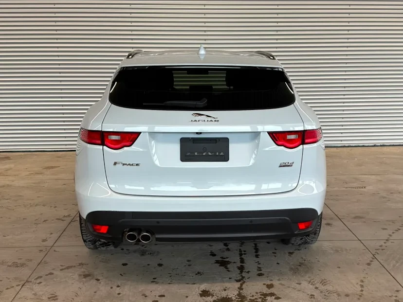 2018 Jaguar F-Pace - Image 7 of 17