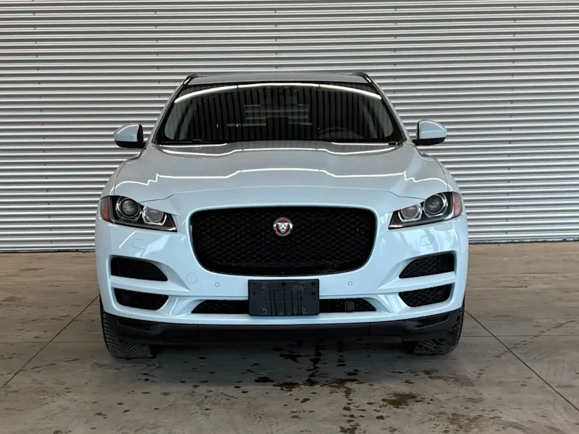 2018 Jaguar F-Pace - Image 3 of 17