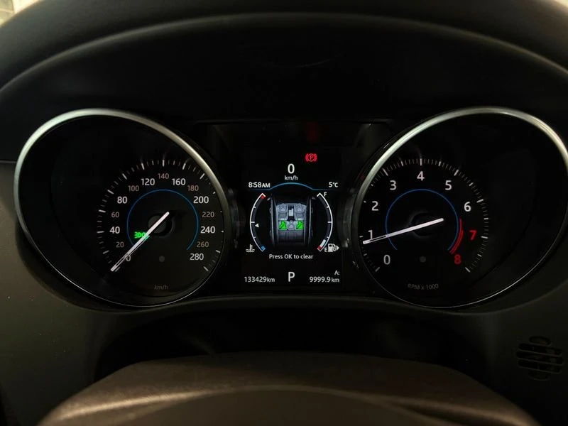 2018 Jaguar F-Pace - Image 12 of 19