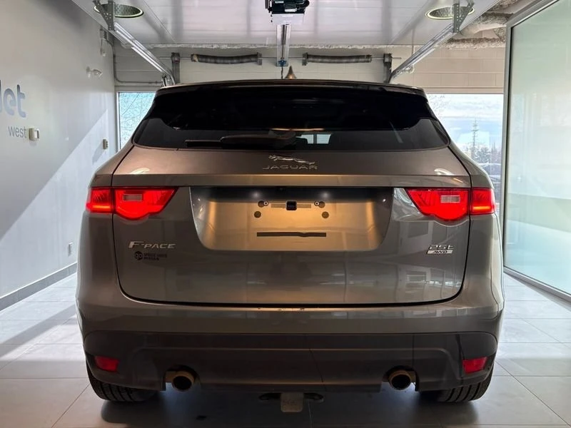 2018 Jaguar F-Pace - Image 5 of 19