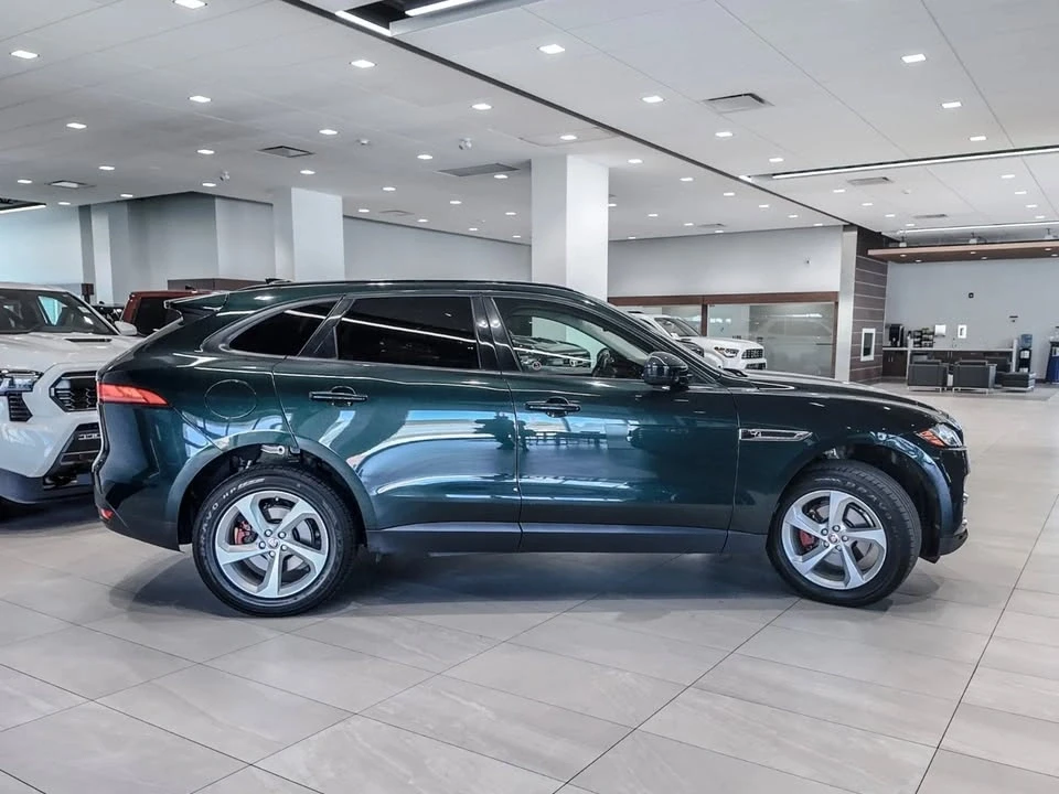 2018 Jaguar F-Pace - Image 4 of 19