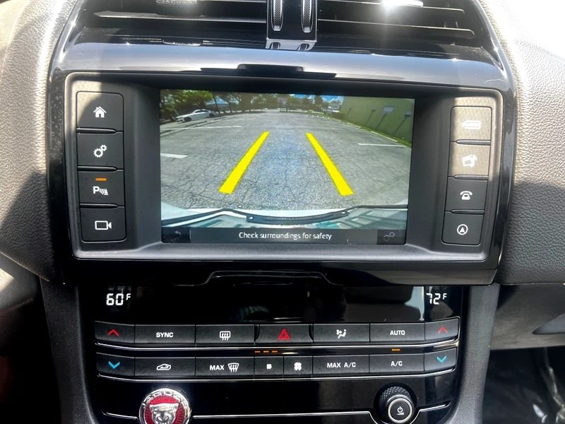2018 Jaguar F-Pace - Image 16 of 18