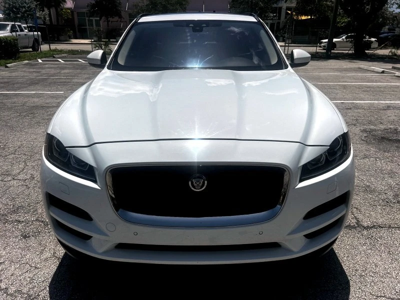 2018 Jaguar F-Pace - Image 2 of 18