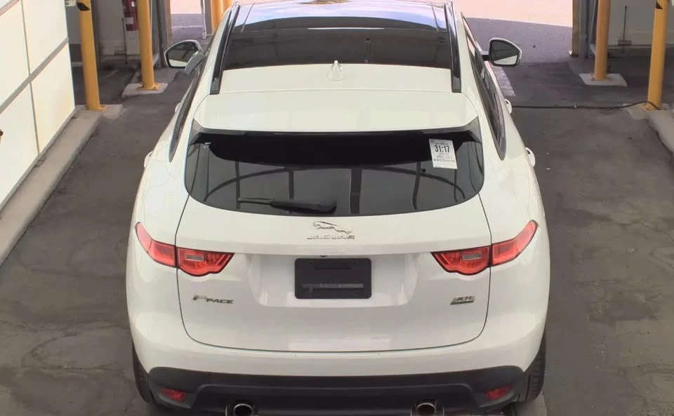 2018 Jaguar F-Pace - Image 2 of 7