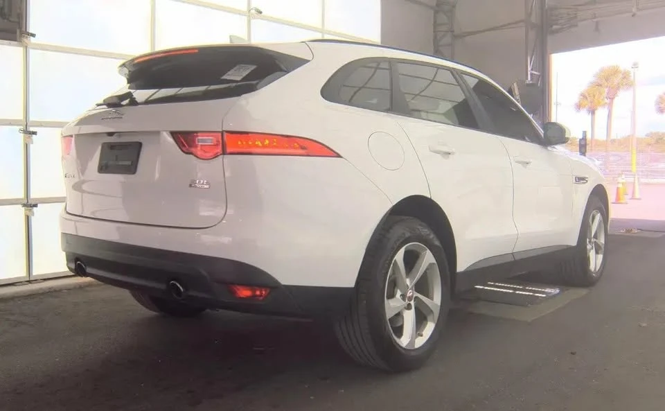 2018 Jaguar F-Pace - Image 4 of 7